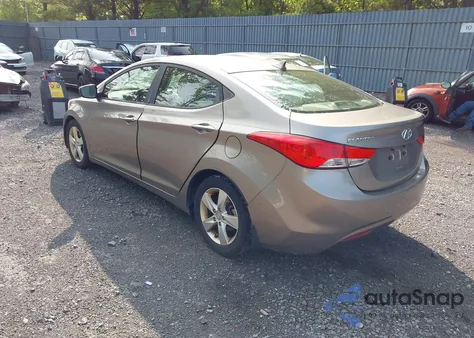 2013 Hyundai Elantra Gls z USA, uszkodzony, nr VIN 5NPDH4AE5DH245137